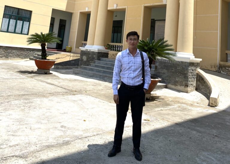 Điều kiện để người lao động nước ngoài làm việc tại Việt Nam?