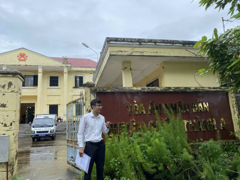 Không phải cứ mắc lỗi là người lao động bị sa thải ngay và không phải chủ sử dụng lao động muốn sa thải lúc nào cũng được